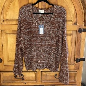 NWT - Universal Threads - Brown and White Sweater - Size L